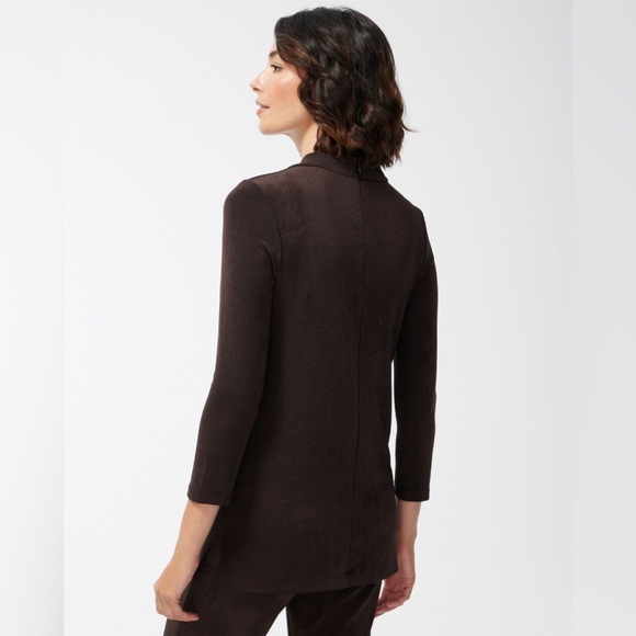 Travelers Ring Ruched Top. Chocolate Brown. Size XL. - Picture 2 of 9